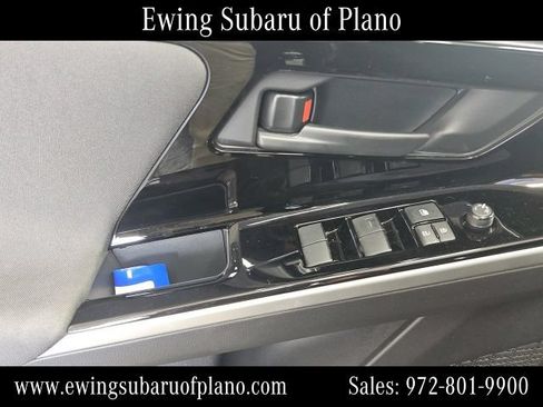 Used 2023 Subaru Solterra AWD image 5