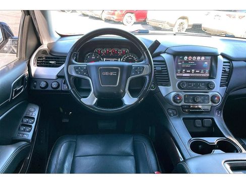 Used 2018 GMC Yukon XL SLT w/ Open Road Package image 6