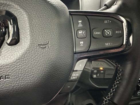 Used 2024 RAM 2500 Limited image 21