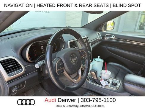 Used 2017 Jeep Grand Cherokee Overland w/ Jeep Active Safety Group AWD/4WD image 7