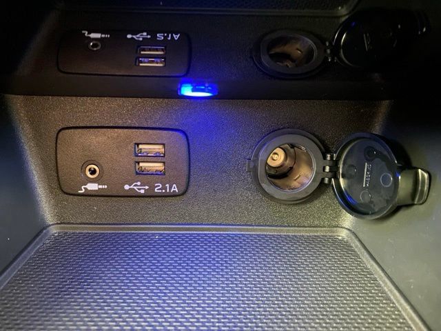 Used 2021 Subaru Forester Premium AWD/4WD image 19