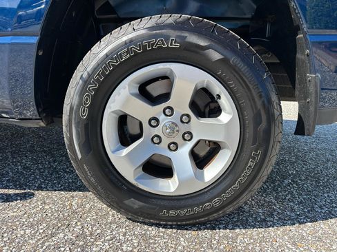 Used 2019 RAM 1500 Tradesman image 29