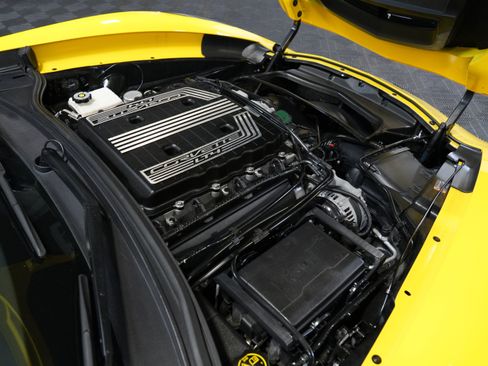 Used 2017 Chevrolet Corvette Z06 w/ Z07 Performance Package RWD image 41