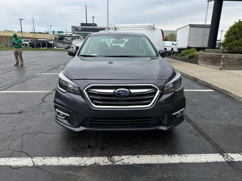 Used 2019 Subaru Legacy 2.5i Premium AWD/4WD image 3