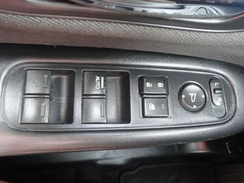 Used 2019 Honda HR-V Sport image 26