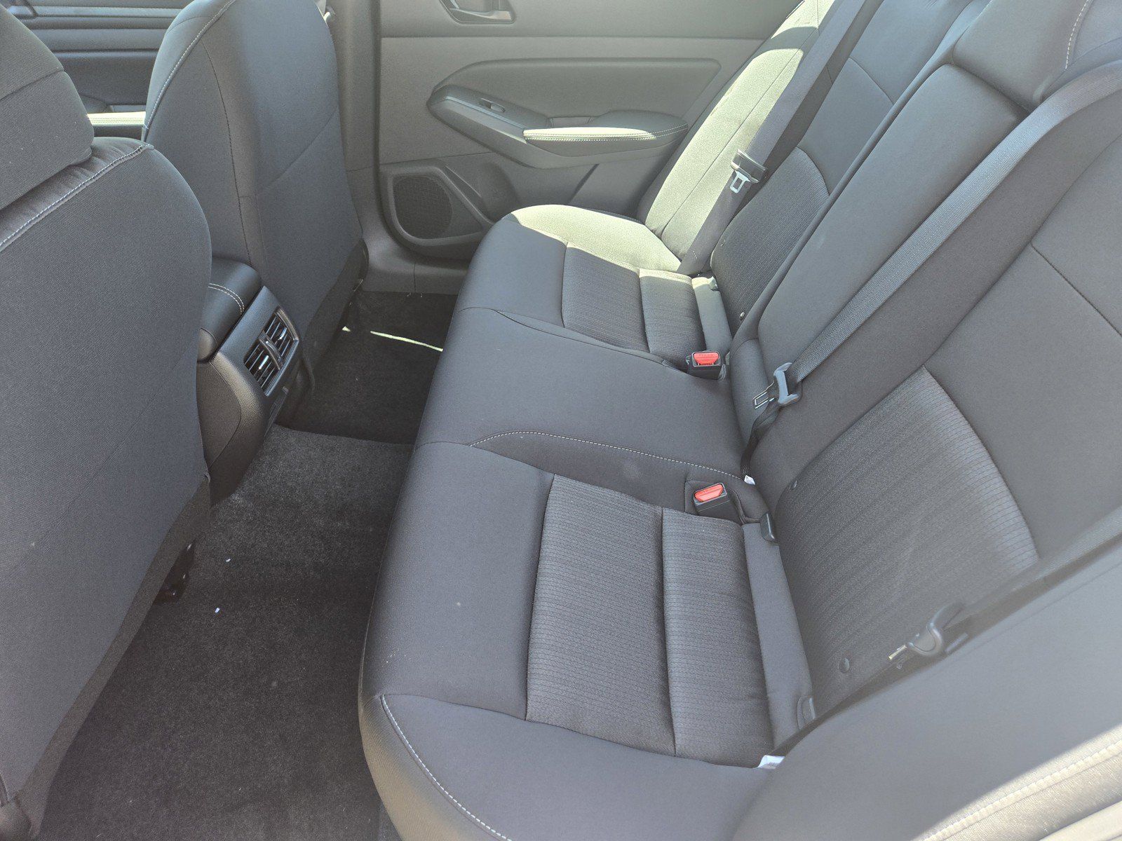 New 2026 Nissan Altima 2.5 SV w/ SV Special Edition Package FWD image 9