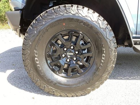 New 2025 Ford Bronco Raptor image 20