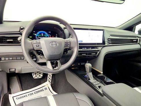 Used 2025 Toyota Camry SE w/ Multimedia Upgrade Package FWD image 10