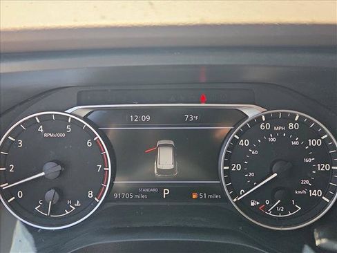 Used 2023 Nissan Rogue SL w/ SL Premium Package FWD image 10