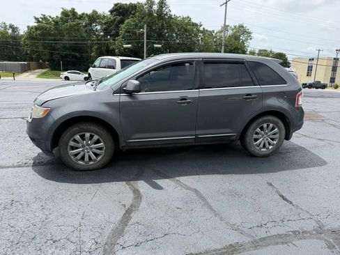 Used 2010 Ford Edge Limited FWD image 4