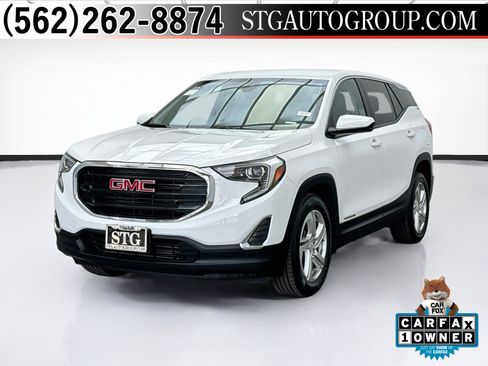 Used 2020 GMC Terrain SLE w/ LPO, Floor Liner Package FWD image 1