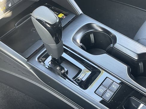 New 2026 Subaru Outback Limited image 23