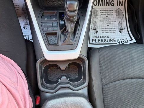 Used 2020 Toyota RAV4 LE w/ All Weather Liner Package image 19