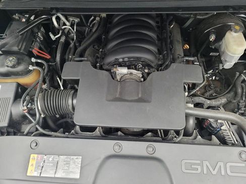 Used 2019 GMC Yukon XL Denali w/ Open Road Package AWD/4WD image 30