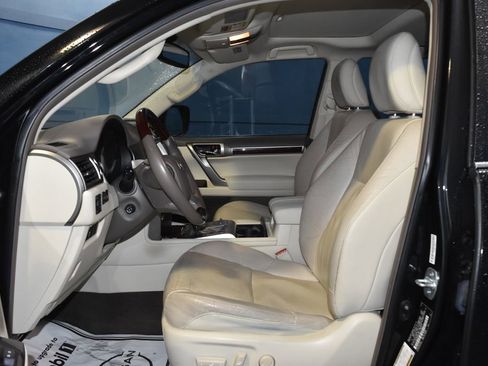 Used 2014 Lexus GX 460 w/ Premium Package image 7