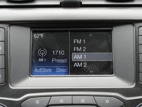 Used 2018 Ford Fusion SE FWD image 56