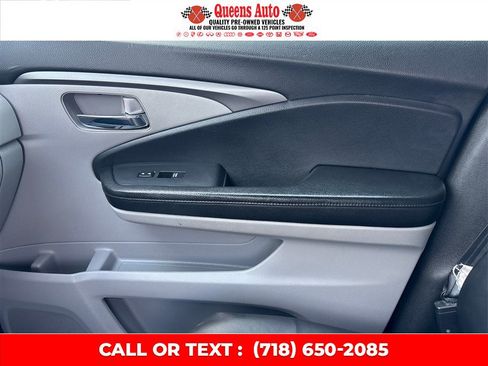 Used 2019 Honda Pilot LX image 21