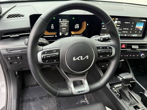 Used 2025 Kia K5 GT-Line image 17