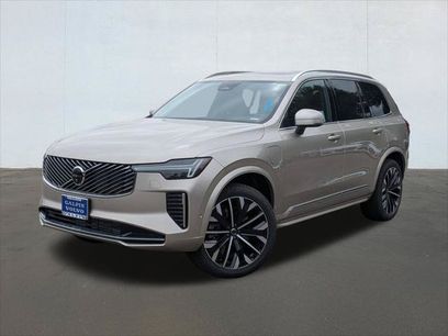 New 2026 Volvo XC90 T8 Plus w/ Protection Package