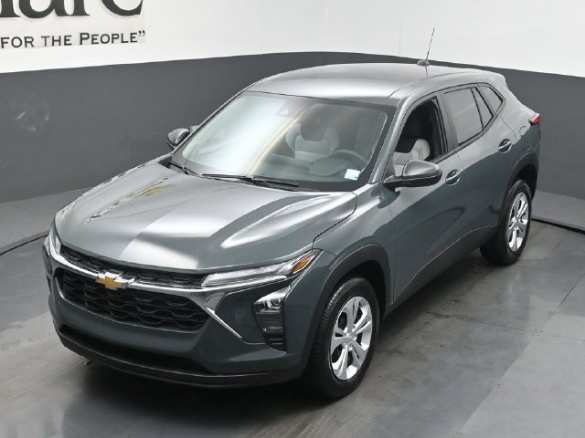 New 2026 Chevrolet Trax LS FWD image 23