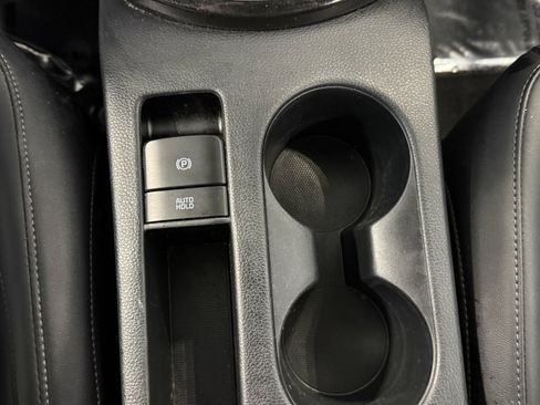 Used 2024 Kia Seltos SX AWD/4WD image 17