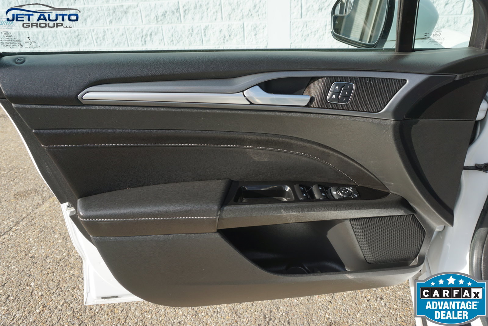 Used 2014 Ford Fusion Titanium FWD image 24