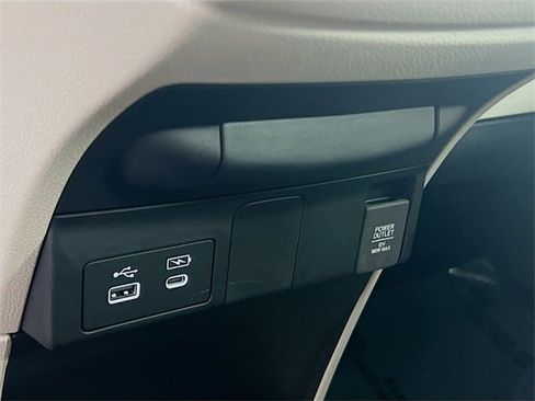 Used 2025 Honda Odyssey EX-L image 17