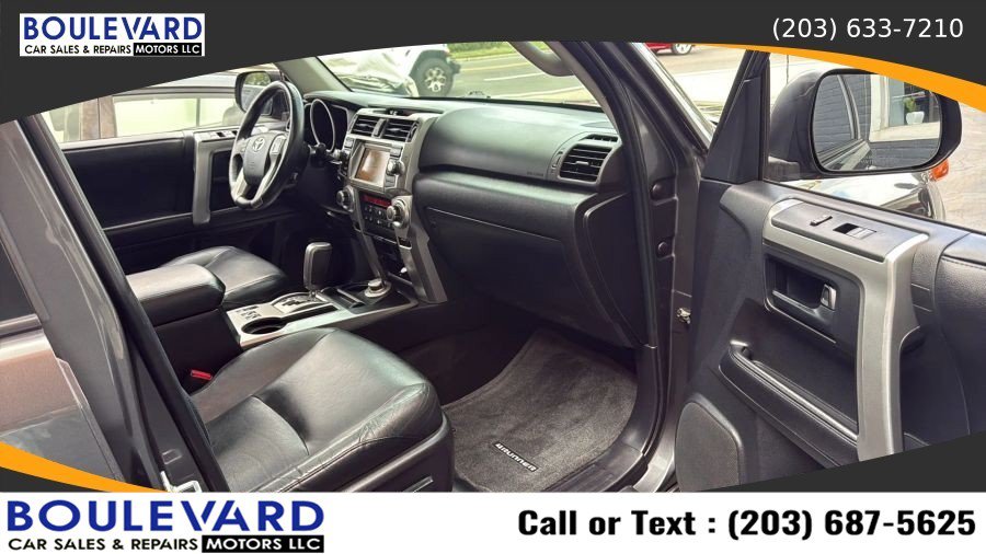 Used 2012 Toyota 4Runner Limited AWD/4WD image 42