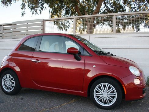 Used 2014 FIAT 500 Pop image 3