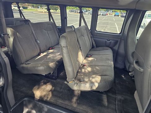 Used 2012 Chevrolet Express 3500 LT w/ LT Preferred Equipment Group image 18