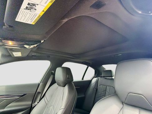 Certified 2024 BMW i5 eDrive40i w/ Premium Package image 28