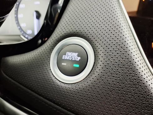 Certified 2025 Cadillac XT5 Premium Luxury image 23