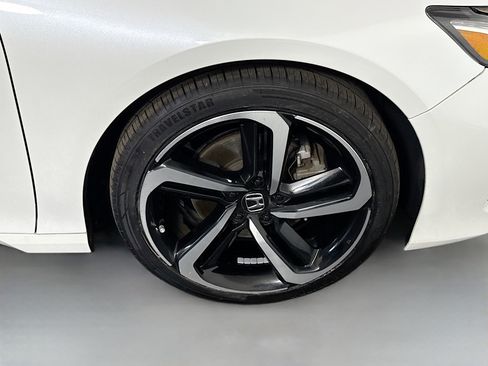 Used 2021 Honda Accord Sport image 32