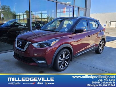 Used 2020 Nissan Kicks SR