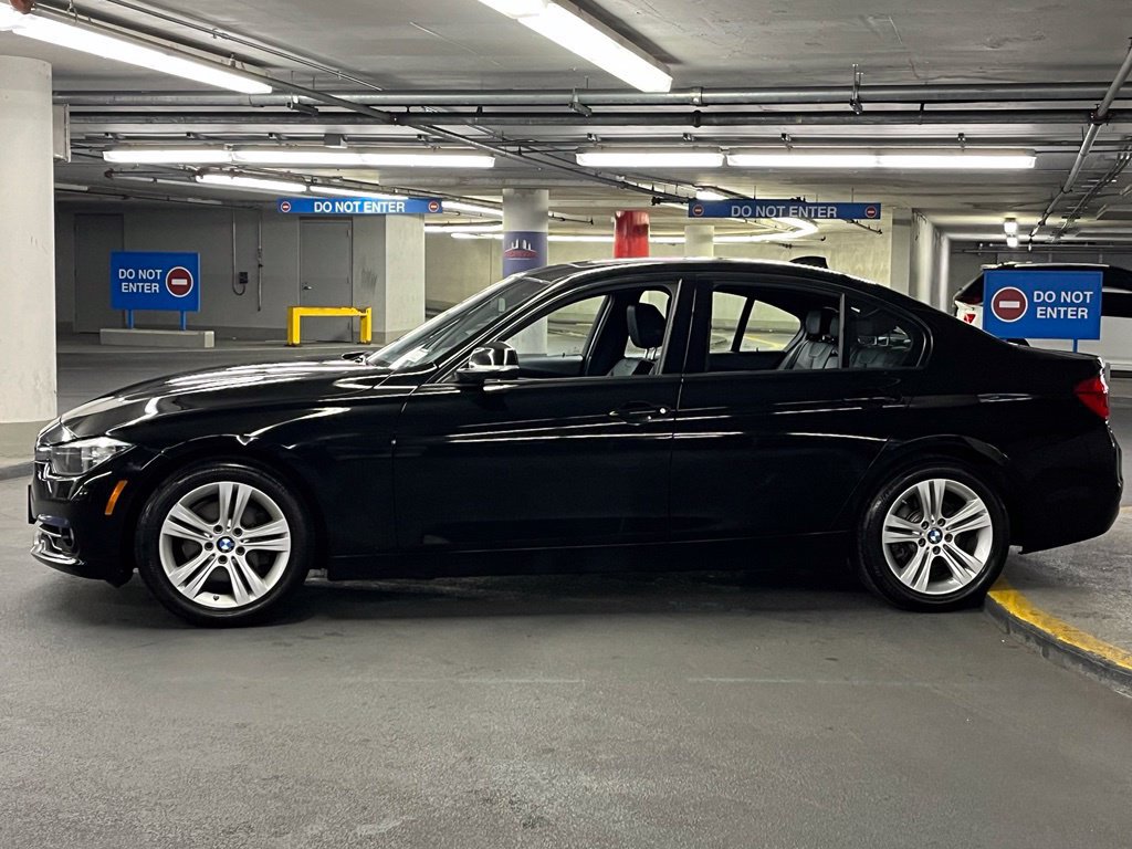 Used 2016 BMW 328i xDrive Sedan AWD/4WD image 29