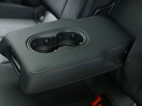 Used 2023 Audi Q4 e-tron Premium Plus w/ Premium Plus image 36