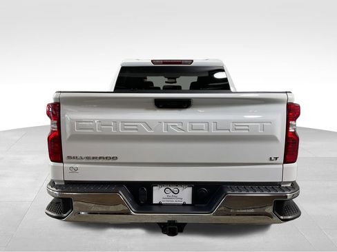 Used 2023 Chevrolet Silverado 1500 LT AWD/4WD image 8