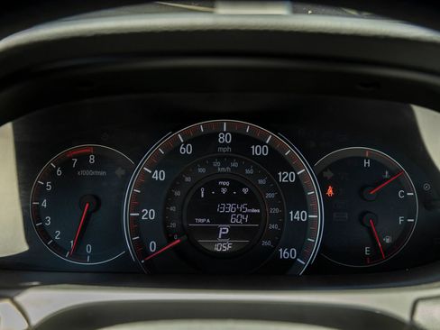 Used 2016 Honda Accord Sport image 16