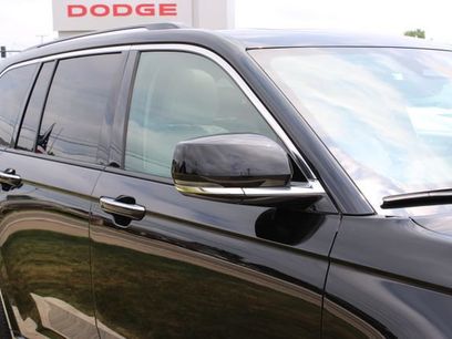 Used 2022 Jeep Grand Cherokee Overland