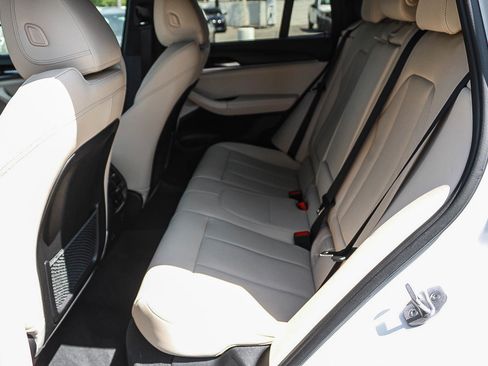Used 2024 BMW X4 xDrive30i w/ Premium Package AWD/4WD image 18