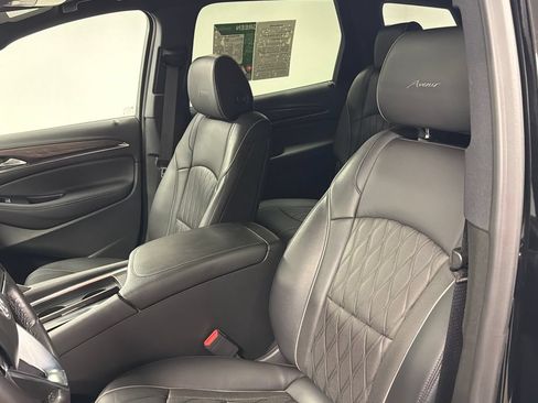 Used 2023 Buick Enclave Avenir w/ Avenir Technology Package AWD/4WD image 24