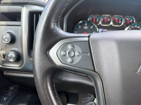 Used 2019 Chevrolet Silverado 1500 LT AWD/4WD image 27