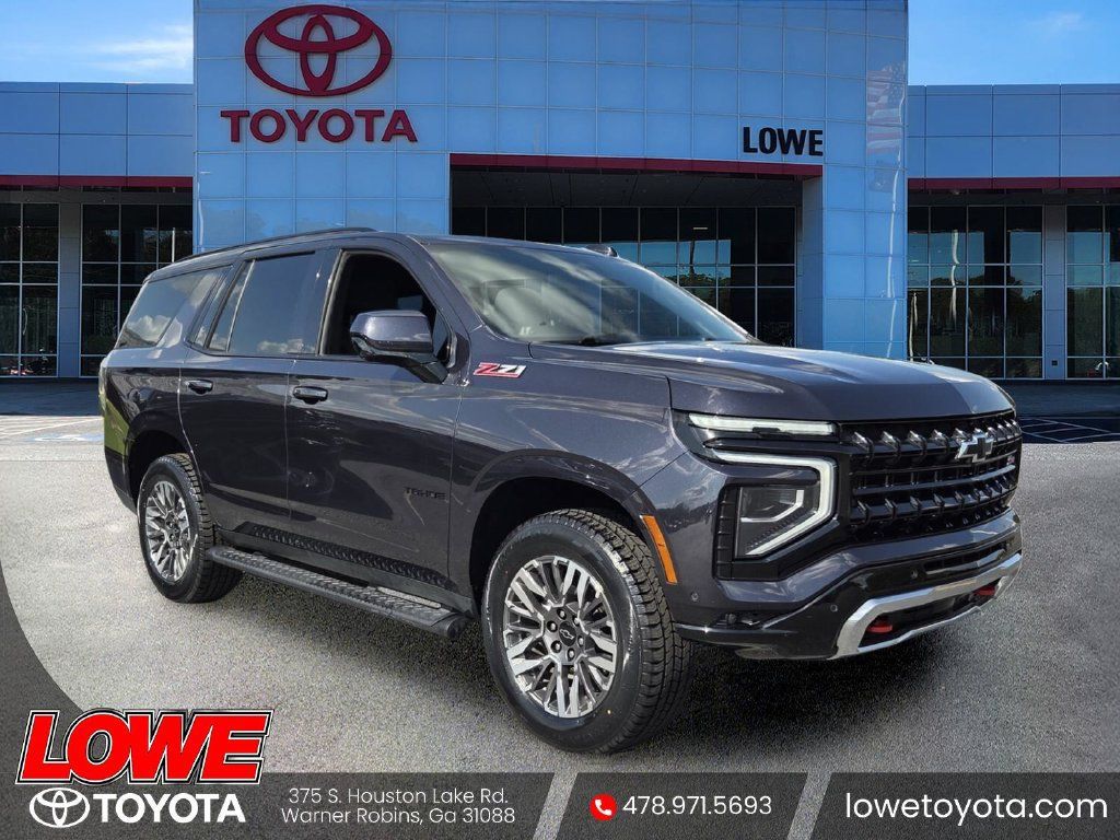 Used 2025 Chevrolet Tahoe Z71 AWD/4WD image 1