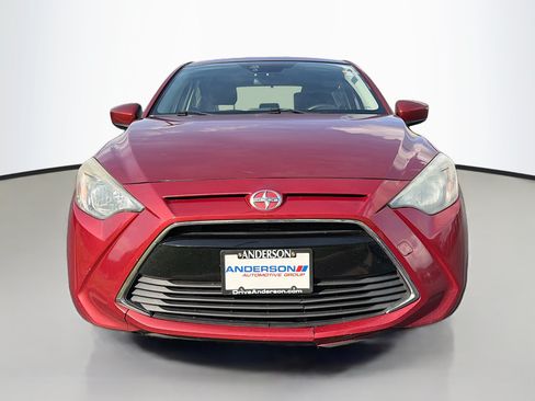 Used 2016 Scion iA FWD image 15