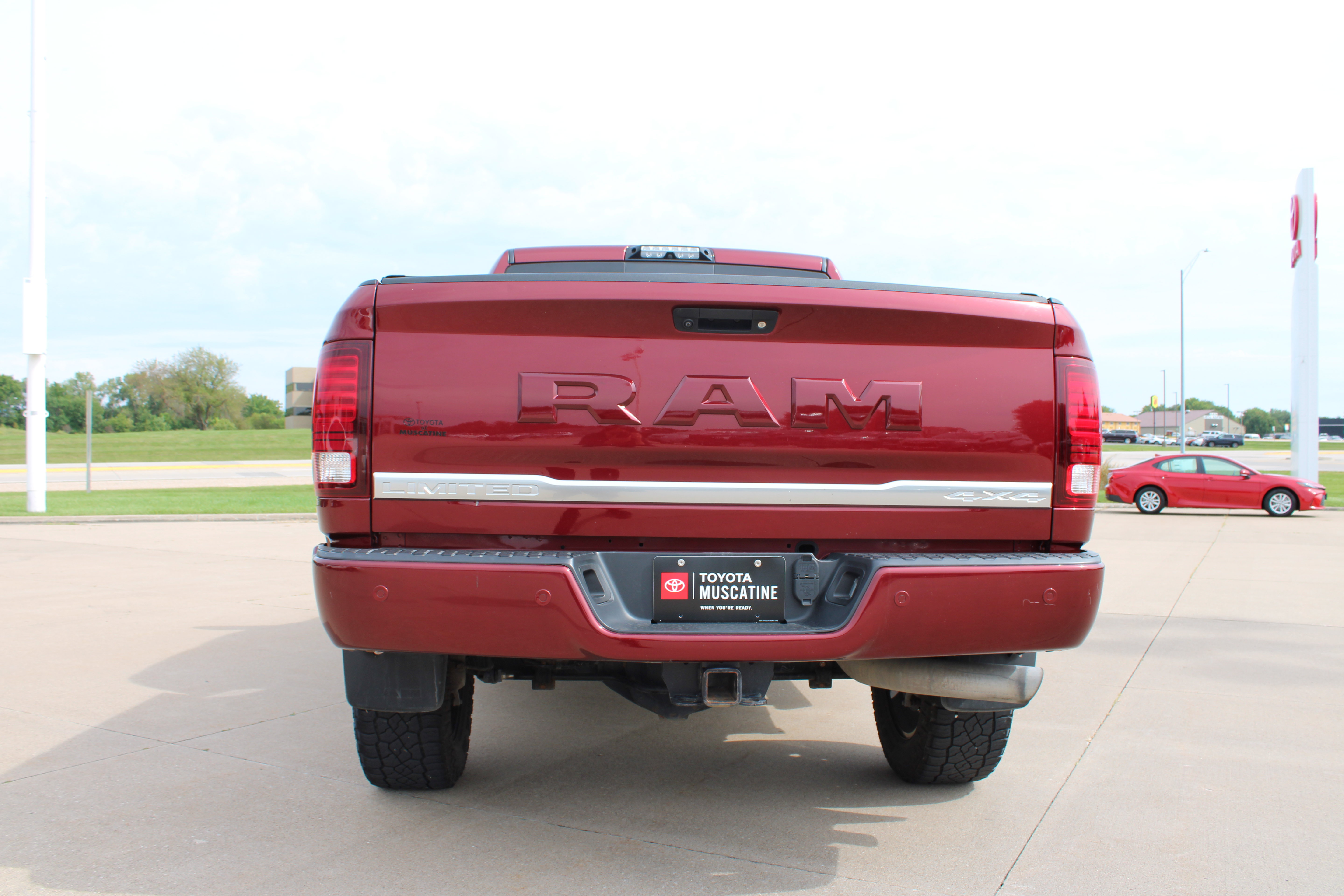 Used 2018 RAM 2500 Longhorn AWD/4WD image 17