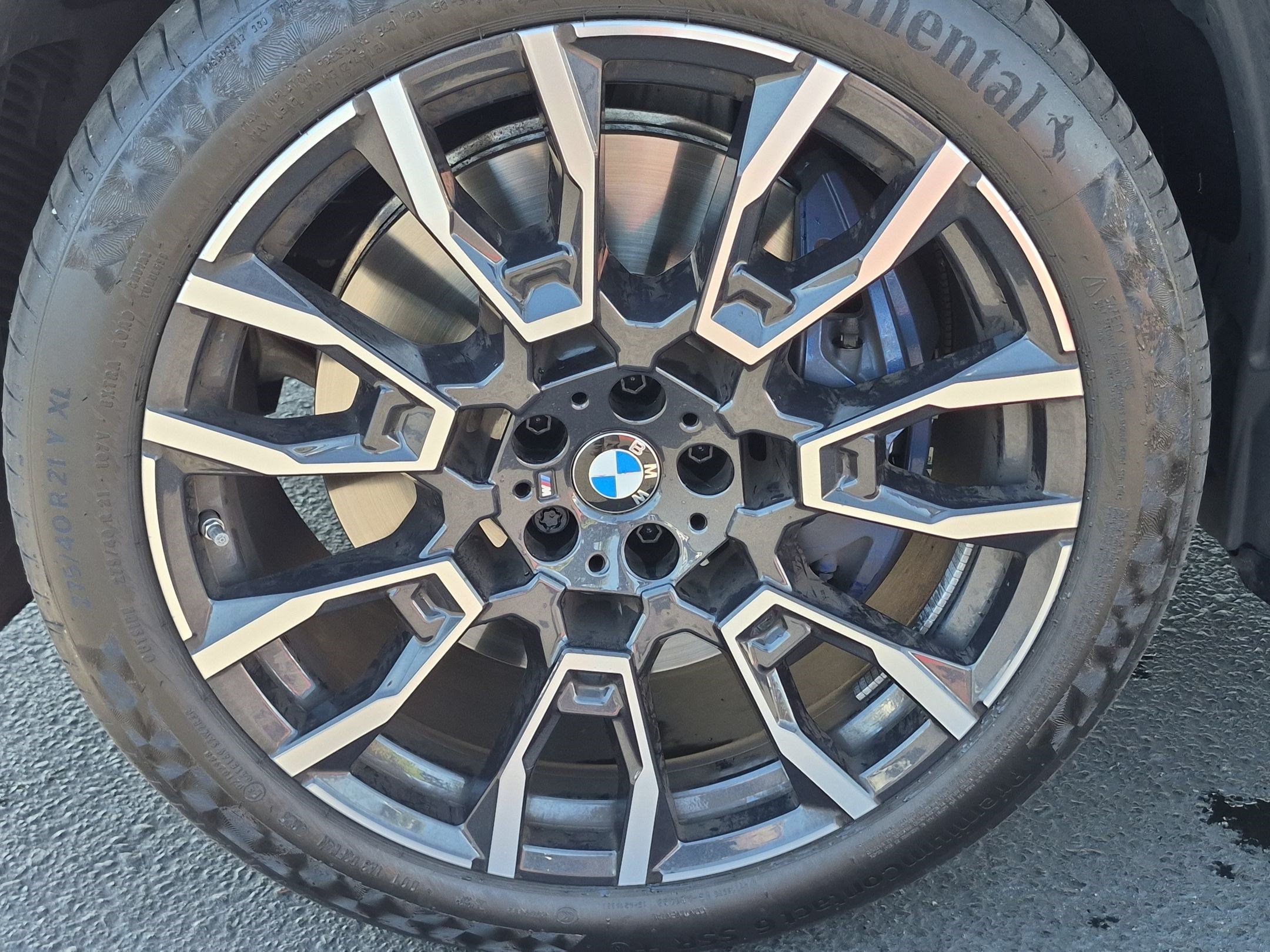 Used 2026 BMW X5 xDrive50e w/ Executive Package AWD/4WD image 13