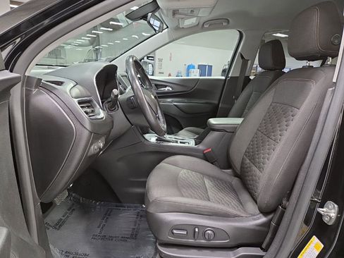 Used 2019 Chevrolet Equinox LT image 9