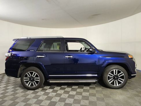 Used 2023 Toyota 4Runner Limited AWD/4WD image 8