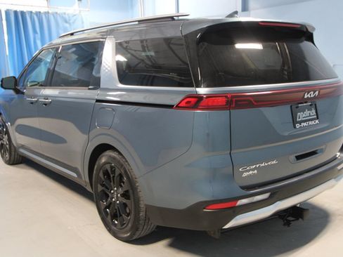 Used 2022 Kia Carnival SX Prestige FWD image 36