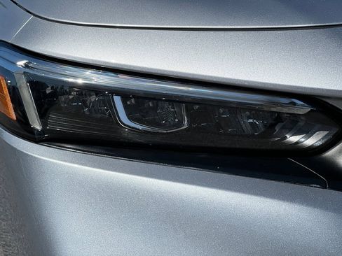 Used 2022 Honda Civic EX image 10